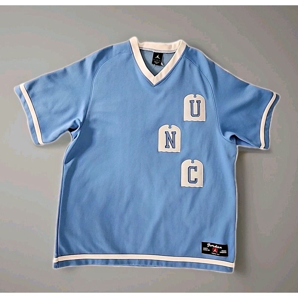 MJ Michael Jordan '82 Large UNC No. Carolina Vault Shooting Shirt Blue Rare NWOT